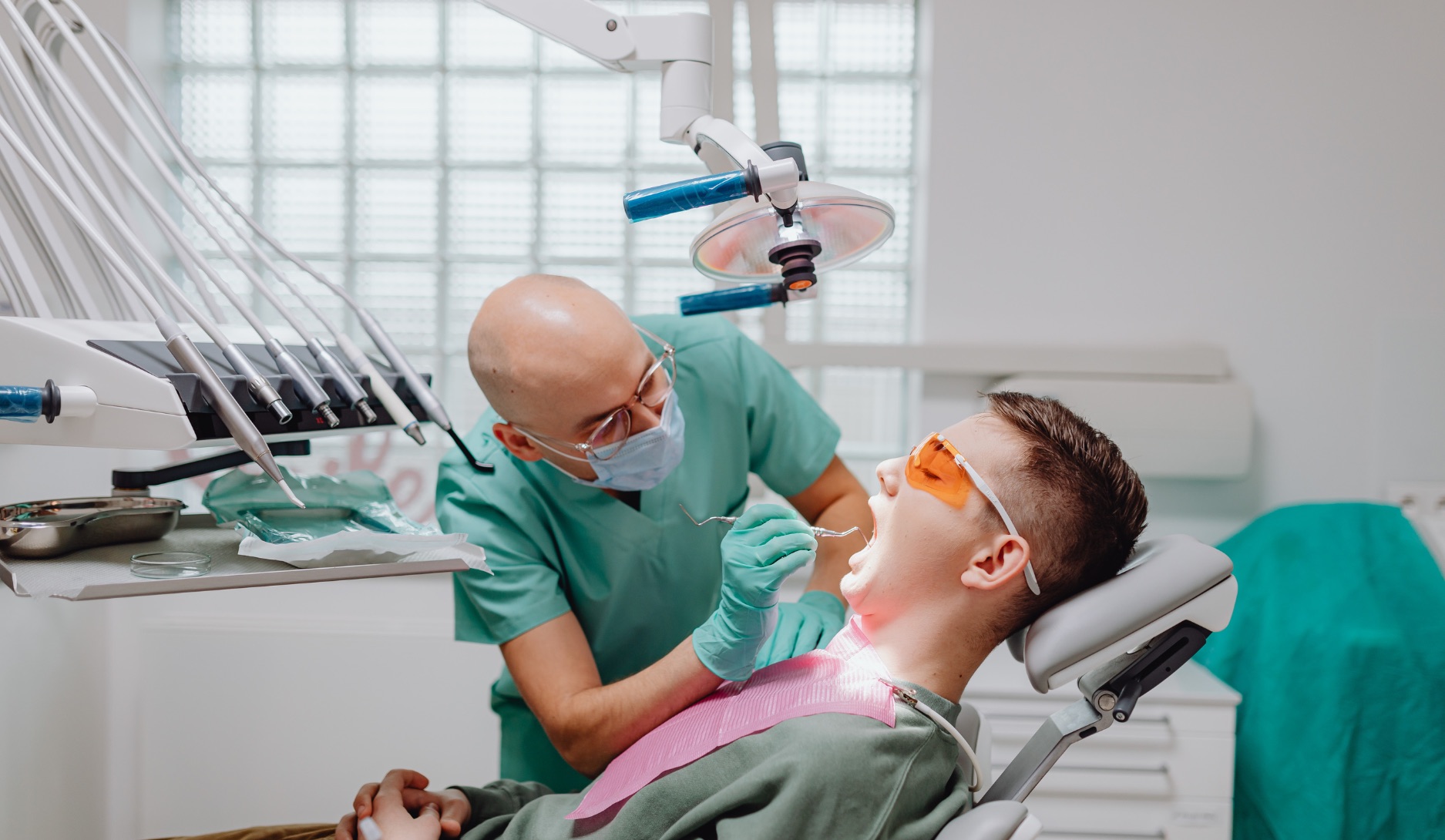 How Your Dental Health Influences Mental Wellbeing and Cognitive Function